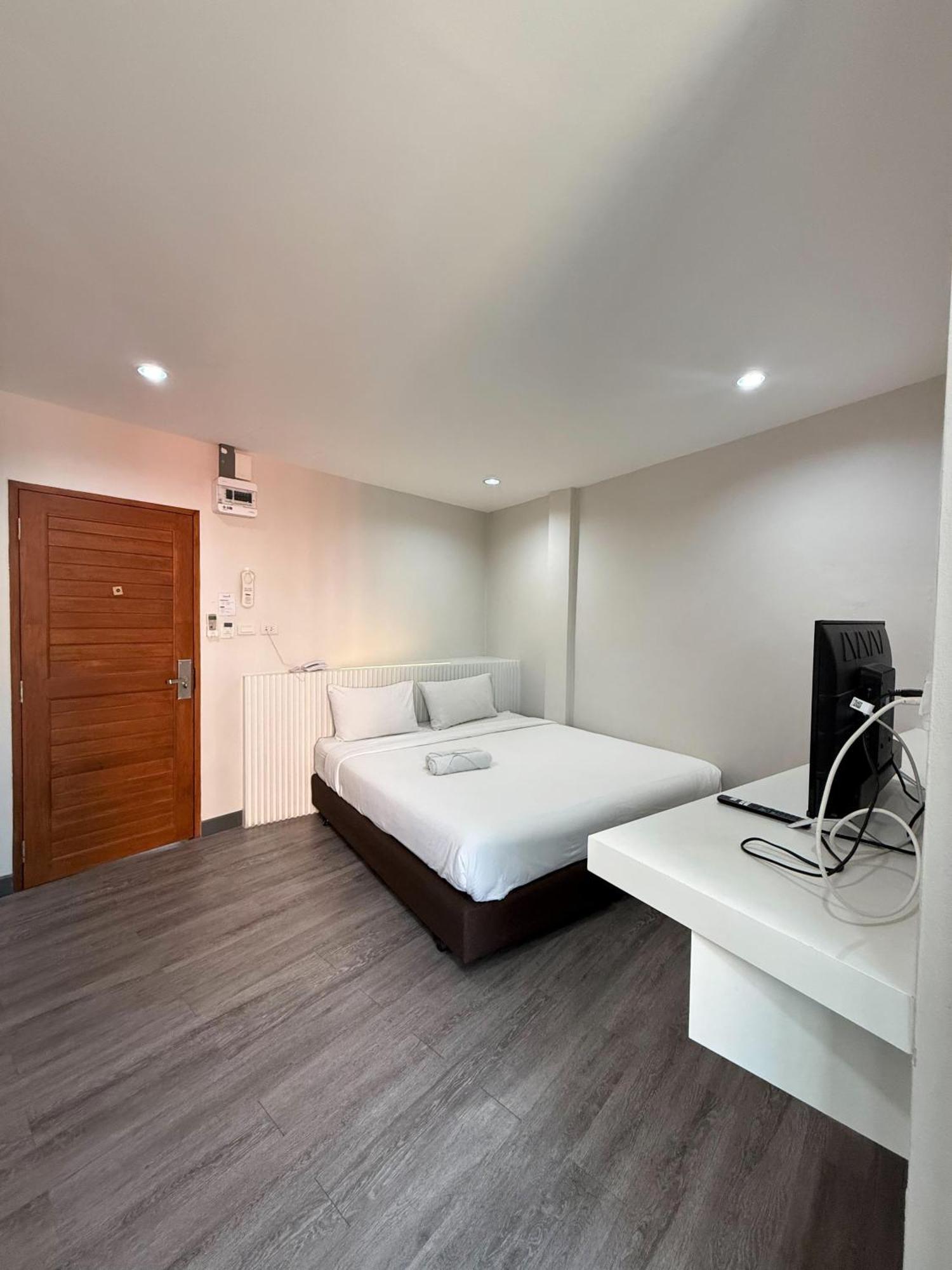 Ma Non Nont Hotel & Apartment Nonthaburi Luaran gambar