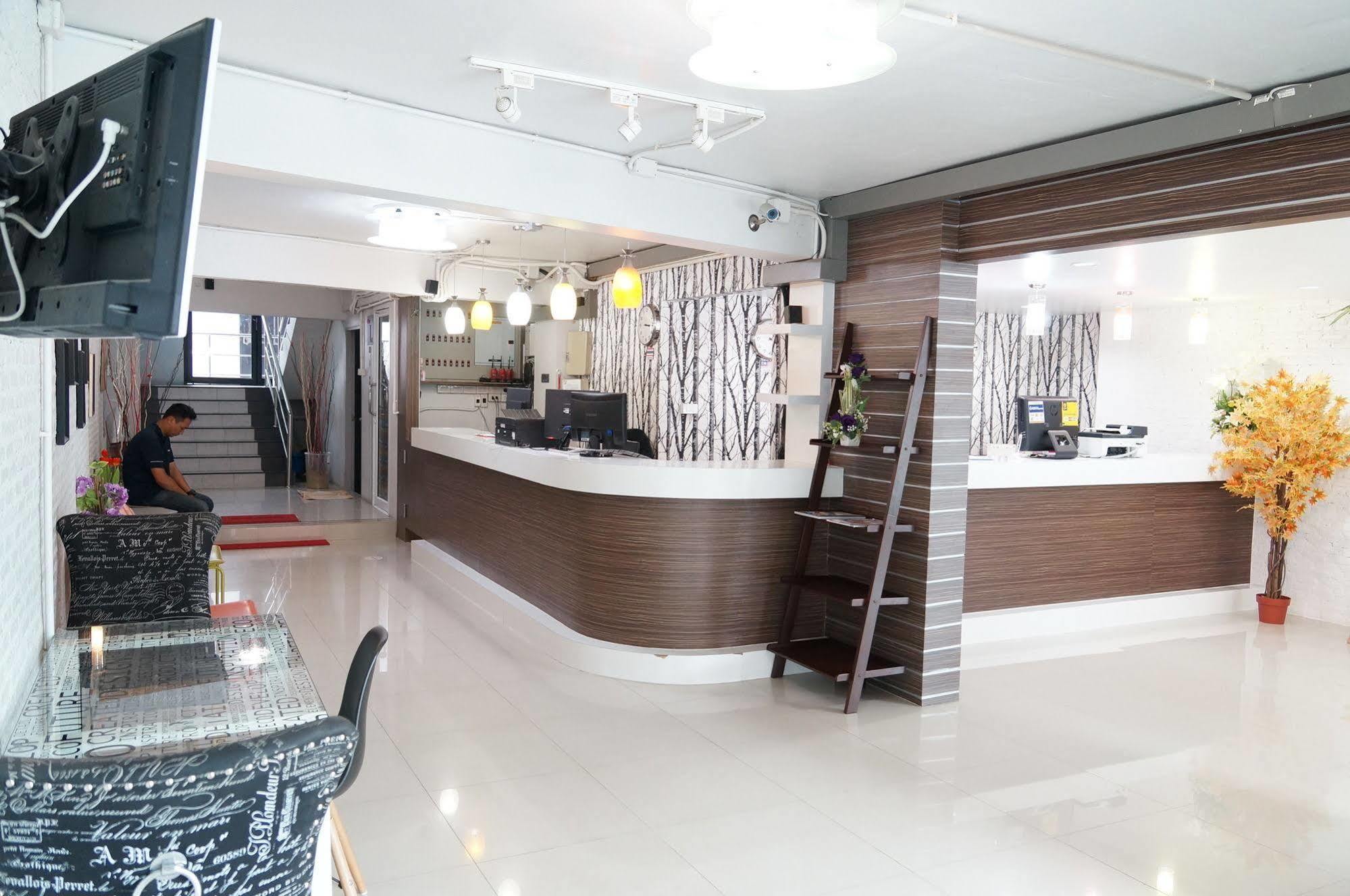 Ma Non Nont Hotel & Apartment Nonthaburi Luaran gambar