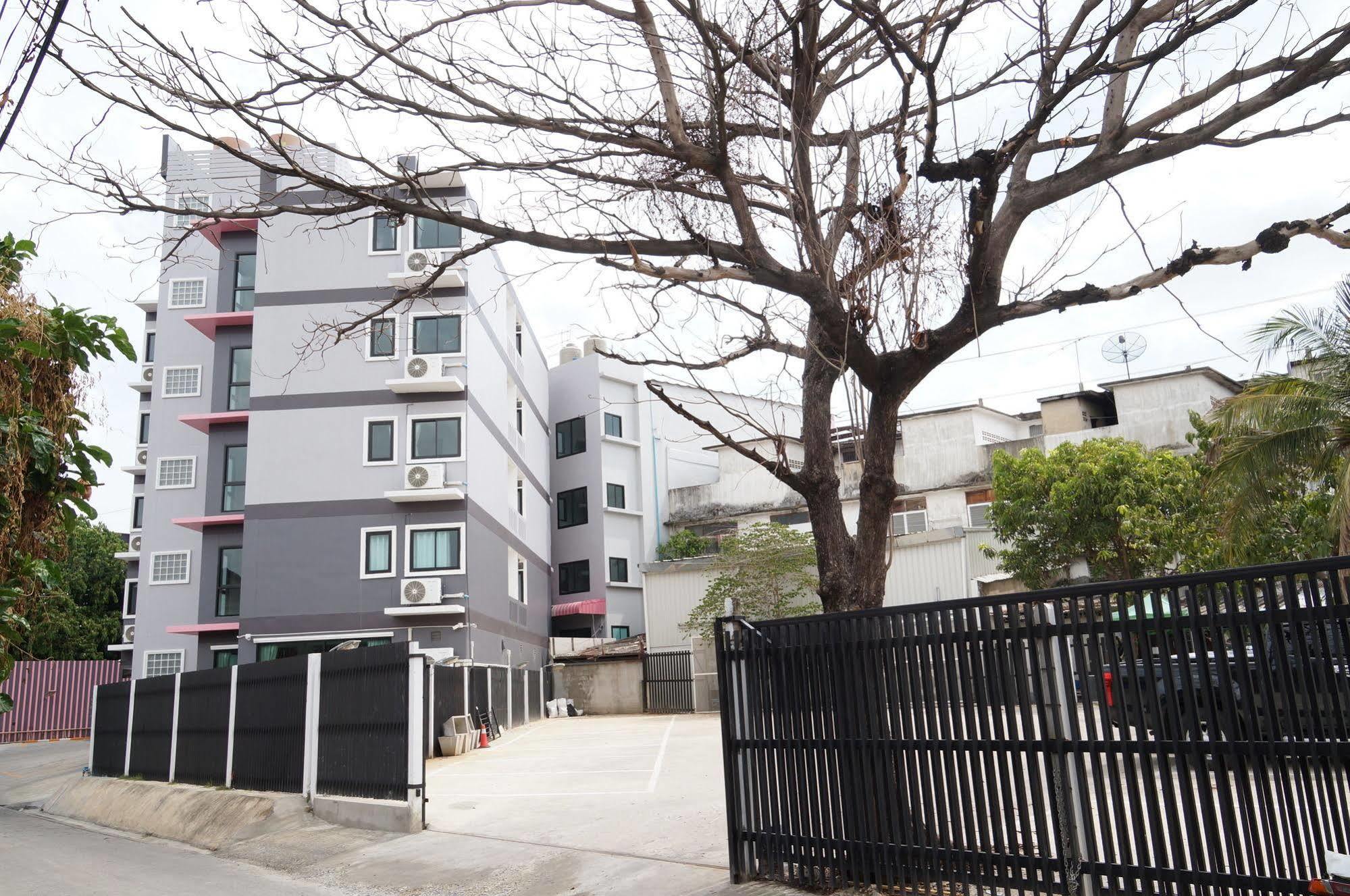 Ma Non Nont Hotel & Apartment Nonthaburi Luaran gambar